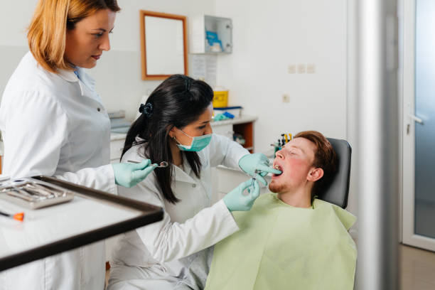 Best Emergency Gum Treatment in Montevideo, MN